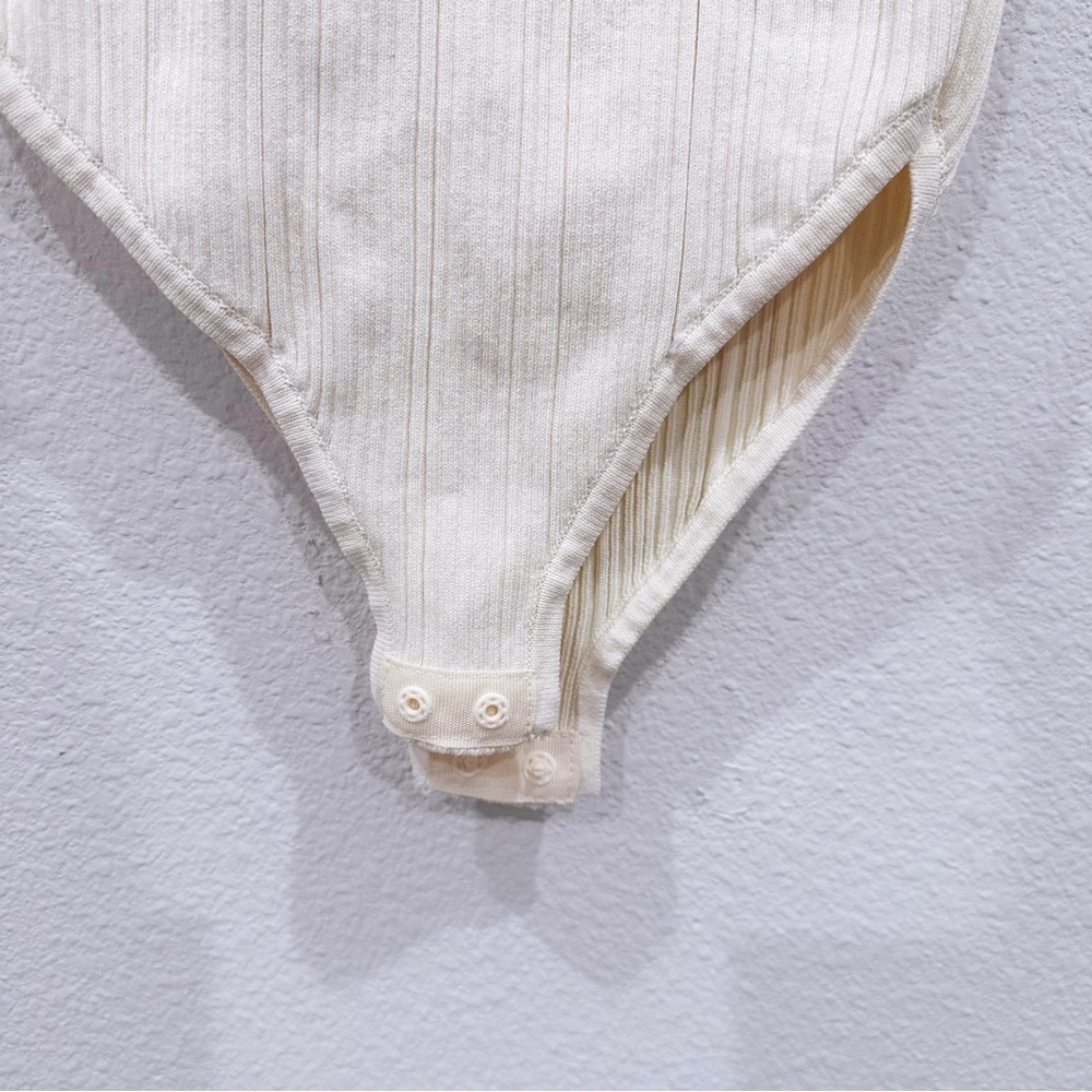 Zara || Ribbed Knit Bodysuit - Picture 10 of 13